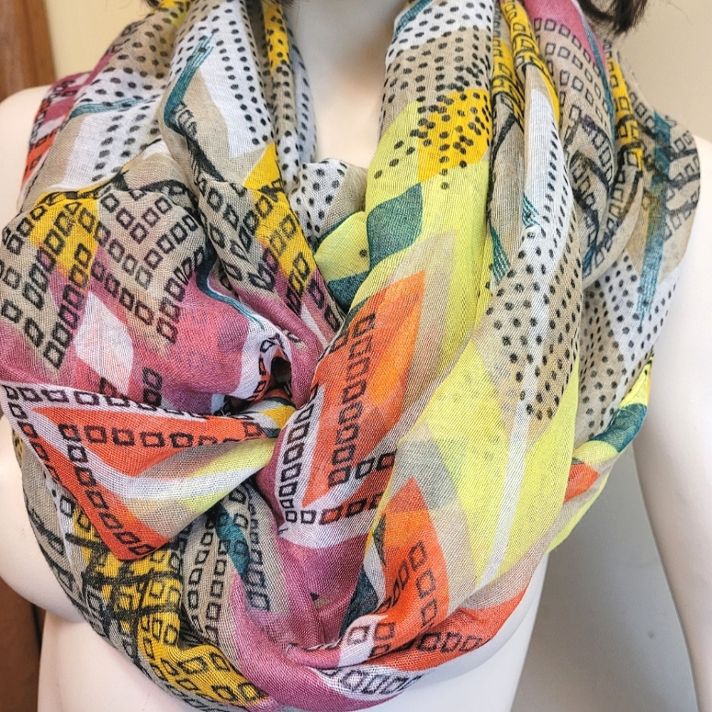 Lightweight Infinity Scarf